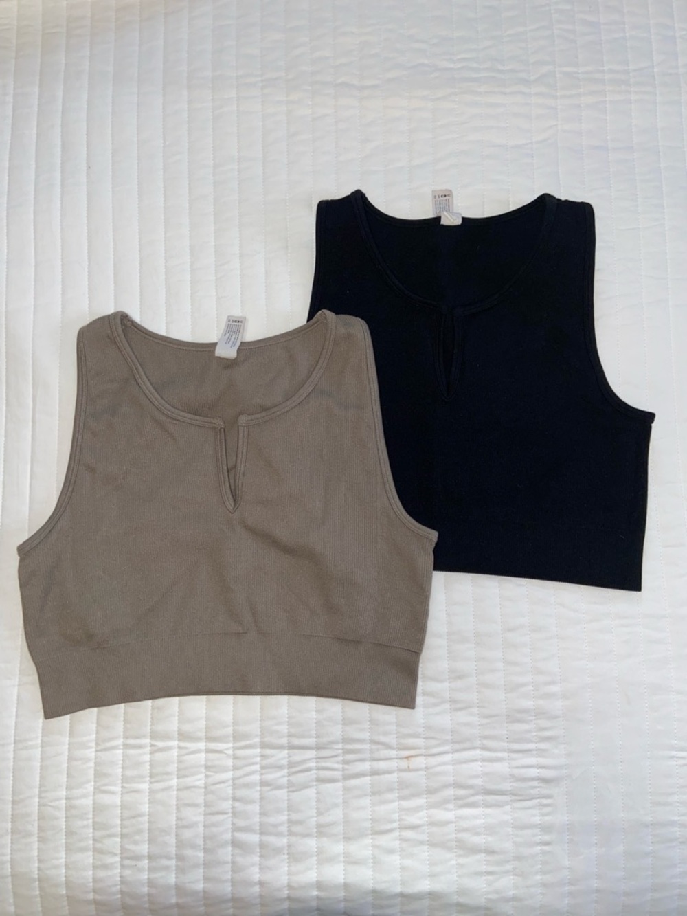 2 tan & black, Women’s cropped tank/sports bra - Size: XL